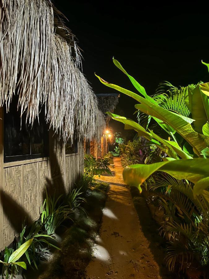 Siargao Tropic Hostel General Luna  Eksteriør bilde